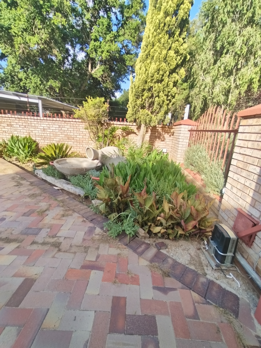 4 Bedroom Property for Sale in Christiana North West